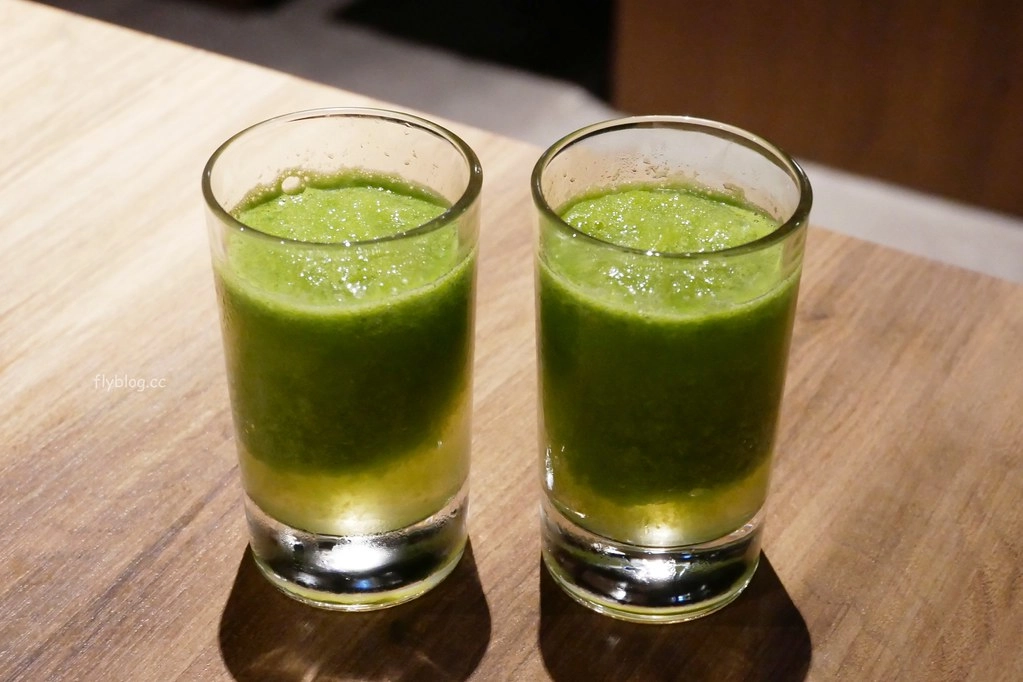 台中南屯｜老常在麻辣火鍋．輕井澤集團麻辣火鍋，鍋底吃不完還可以打包 @飛天璇的口袋