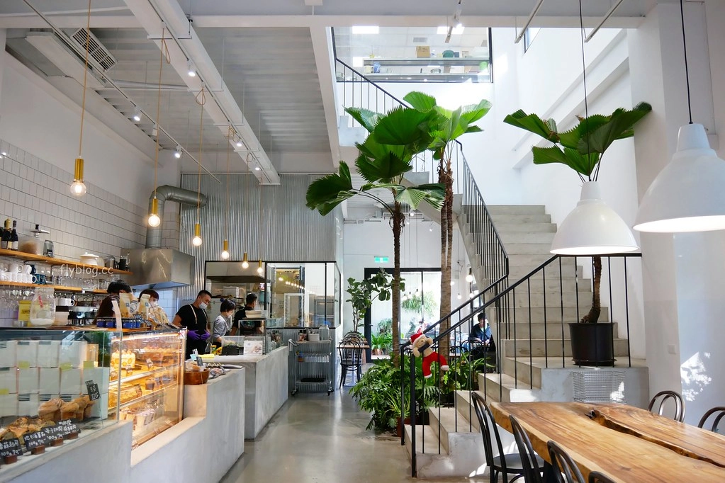 台中西屯｜多爾法式烘焙 DORE French Bakehouse．台中七期最美的麵包店，早午餐酸麵包都好吃 @飛天璇的口袋