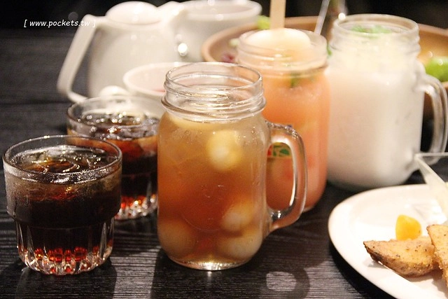 新天地西洋博物館｜充滿文藝復興氛圍的圖書館，新天地餐廳馥樂詩輕食 @飛天璇的口袋