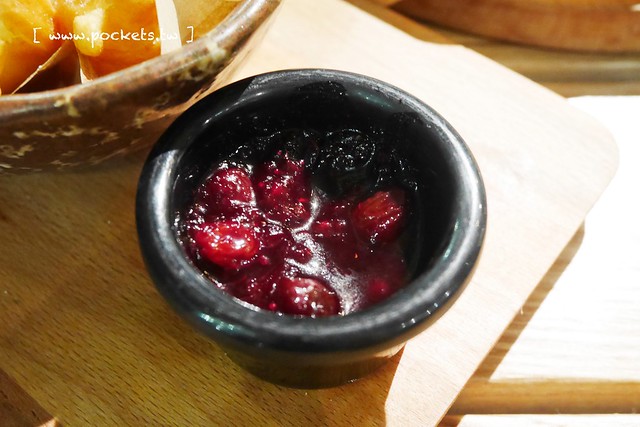 Q Garden Cafe｜有如置身南歐花園的浪漫氛圍，集合早午餐、咖啡、披薩和進口傢俱花器，彰化超漂亮IG打卡新景點(已停業) @飛天璇的口袋