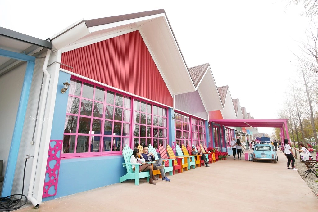 雲林古坑｜古坑珍．粉紅城堡．水漾森林教堂：充滿浪漫氛圍的童話森林~粉紅城堡、大草原、彩虹步道、水漾森林，情侶約會和親子旅遊的好地方 @飛天璇的口袋