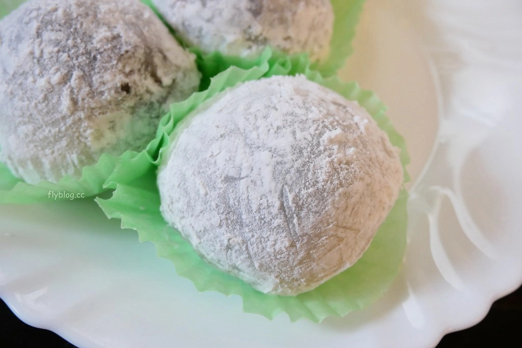 台中南屯｜米吉米食天地，南屯市場裡的古早味米食，草莓大福、草仔粿、紅龜粿、潤餅和油飯 @飛天璇的口袋