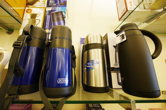 僑俐瓷器┃彰化餐具批發：$39元起！日本有田燒、瓷窯、輕量瓷、砂鍋、骨瓷杯、木餐盤、鍋碗瓢盆、下午茶具、禮盒、日本櫻花杯都有&hellip;讓人失心瘋的好地方！ @飛天璇的口袋