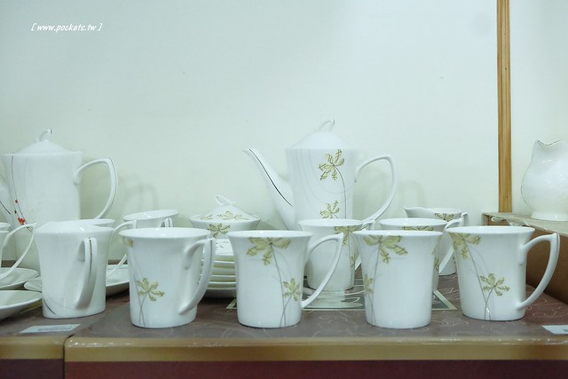 僑俐瓷器┃彰化餐具批發：$39元起！日本有田燒、瓷窯、輕量瓷、砂鍋、骨瓷杯、木餐盤、鍋碗瓢盆、下午茶具、禮盒、日本櫻花杯都有&hellip;讓人失心瘋的好地方！ @飛天璇的口袋