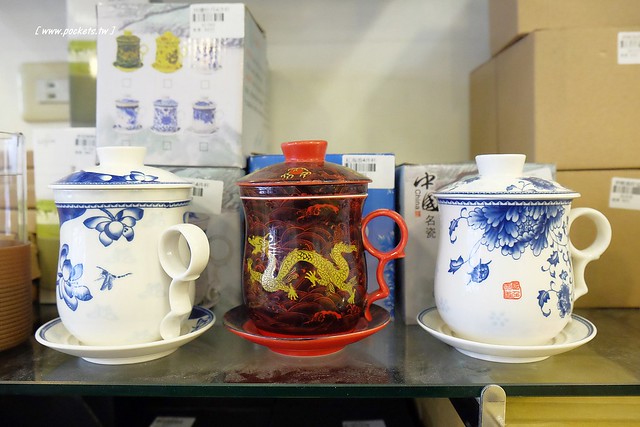 僑俐瓷器┃彰化餐具批發：$39元起！日本有田燒、瓷窯、輕量瓷、砂鍋、骨瓷杯、木餐盤、鍋碗瓢盆、下午茶具、禮盒、日本櫻花杯都有&hellip;讓人失心瘋的好地方！ @飛天璇的口袋