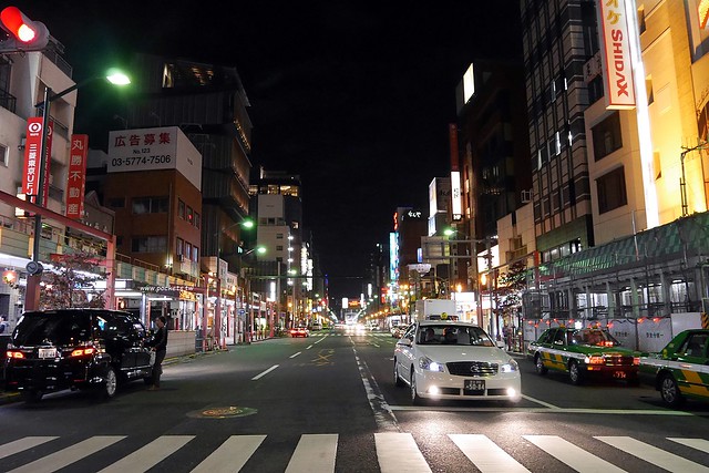 【日本東京】一蘭拉麵淺草店~一蘭屋台拉麵2015年開幕，東京銀座線在浅草駅8號出口旁，東橫inn淺草雷門步行10分鐘 @飛天璇的口袋