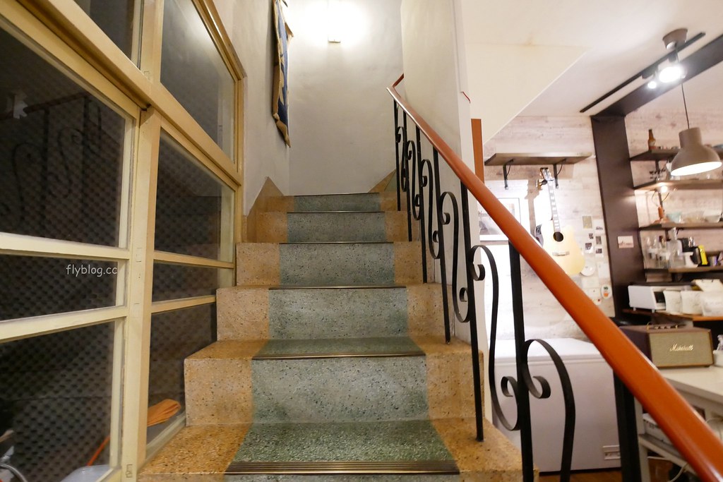 布魯本咖啡｜傳說中可以媲美Lady M的千層蛋糕，每天都有不同的隱藏版口味 @飛天璇的口袋