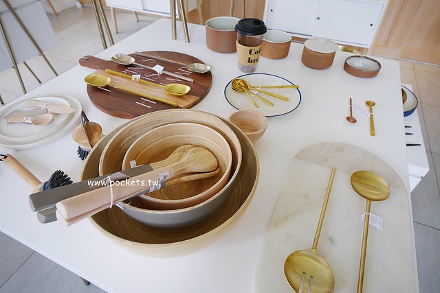 台中西屯｜Ivette cafe，座落於秋紅谷公園旁的貴婦級早午餐店，Tiffany藍的裝潢環境明亮 @飛天璇的口袋