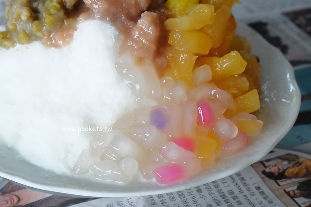 彰化美食｜水利冰屋．食尚玩家彰化人氣冰品店，推薦八寶冰CP值比較高 @飛天璇的口袋