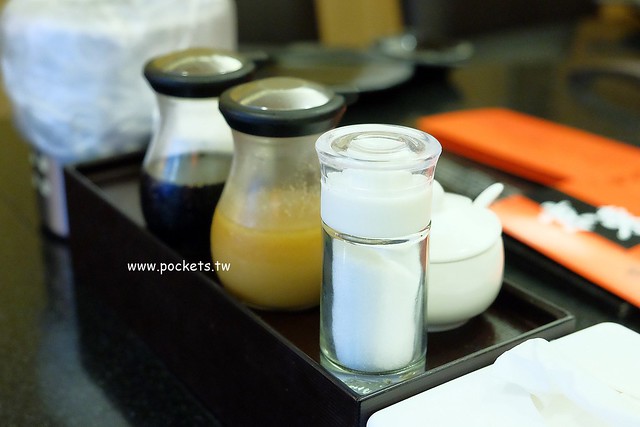 京東燒肉專門店｜一個人吃了一頭牛，好吃又有質感的燒肉店，捷運松山南京站步行3分鐘，台北東區好吃燒肉推薦 @飛天璇的口袋