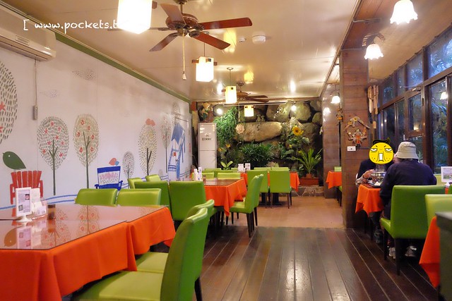 台中新社｜桃李河畔．新社著名景觀餐廳，浪漫森林玻璃屋 @飛天璇的口袋