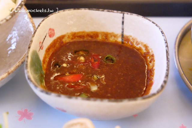 台中新社｜桃李河畔．新社著名景觀餐廳，浪漫森林玻璃屋 @飛天璇的口袋