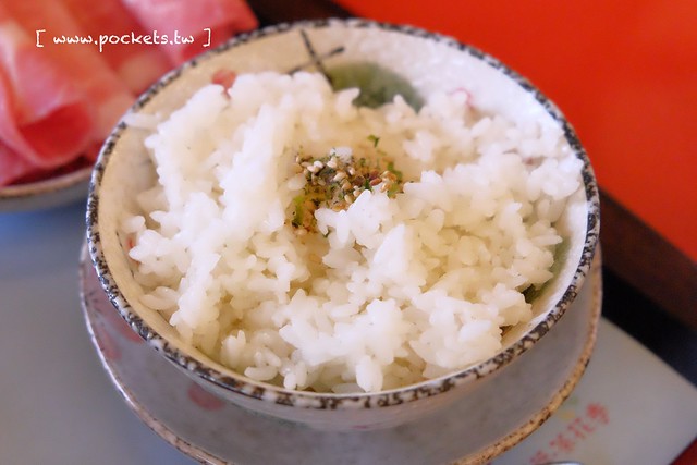 台中新社｜桃李河畔．新社著名景觀餐廳，浪漫森林玻璃屋 @飛天璇的口袋