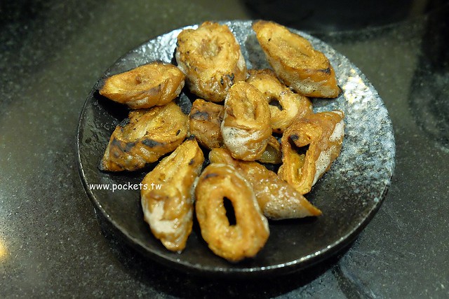 京東燒肉專門店｜一個人吃了一頭牛，好吃又有質感的燒肉店，捷運松山南京站步行3分鐘，台北東區好吃燒肉推薦 @飛天璇的口袋