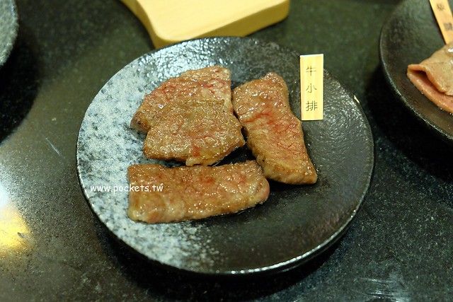 京東燒肉專門店｜一個人吃了一頭牛，好吃又有質感的燒肉店，捷運松山南京站步行3分鐘，台北東區好吃燒肉推薦 @飛天璇的口袋