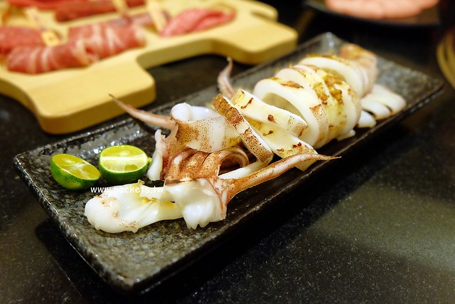 京東燒肉專門店｜一個人吃了一頭牛，好吃又有質感的燒肉店，捷運松山南京站步行3分鐘，台北東區好吃燒肉推薦 @飛天璇的口袋