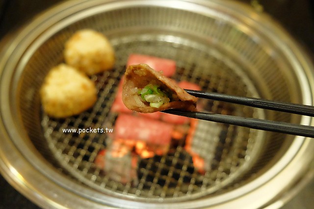 京東燒肉專門店｜一個人吃了一頭牛，好吃又有質感的燒肉店，捷運松山南京站步行3分鐘，台北東區好吃燒肉推薦 @飛天璇的口袋