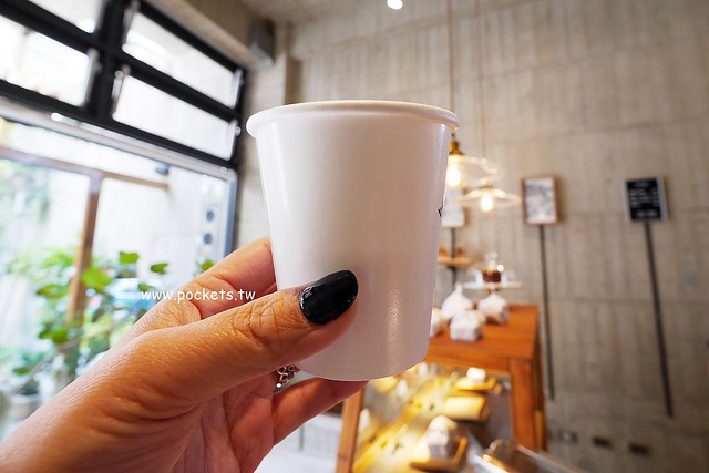 Bakki Handmade：隱身巷弄間的好吃甜點店，充滿日系雜貨風的可愛小店，手工磅蛋糕每天限量販售 @飛天璇的口袋