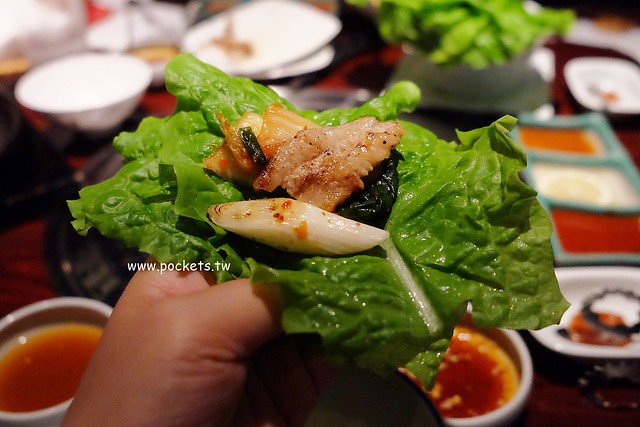 日本沖繩｜敘敘苑燒肉｜日本超人氣燒肉店，和牛質感一等一沒話說，但是價格也是一等一的，推薦商業午餐比較划算 @飛天璇的口袋