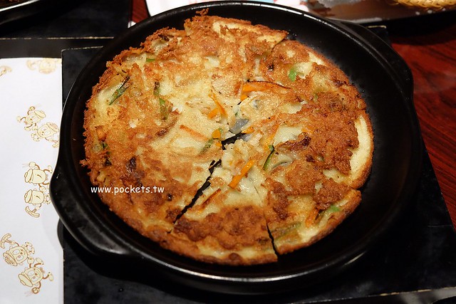 日本沖繩｜敘敘苑燒肉｜日本超人氣燒肉店，和牛質感一等一沒話說，但是價格也是一等一的，推薦商業午餐比較划算 @飛天璇的口袋