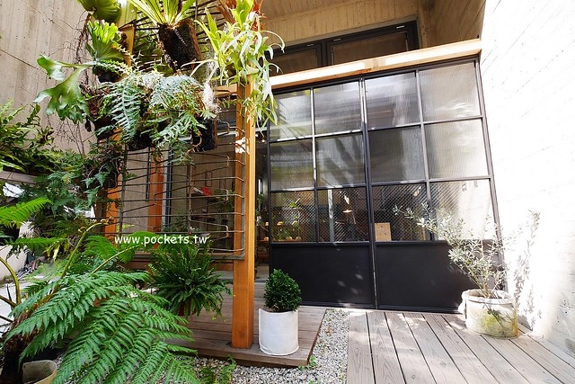 Bakki Handmade：隱身巷弄間的好吃甜點店，充滿日系雜貨風的可愛小店，手工磅蛋糕每天限量販售 @飛天璇的口袋