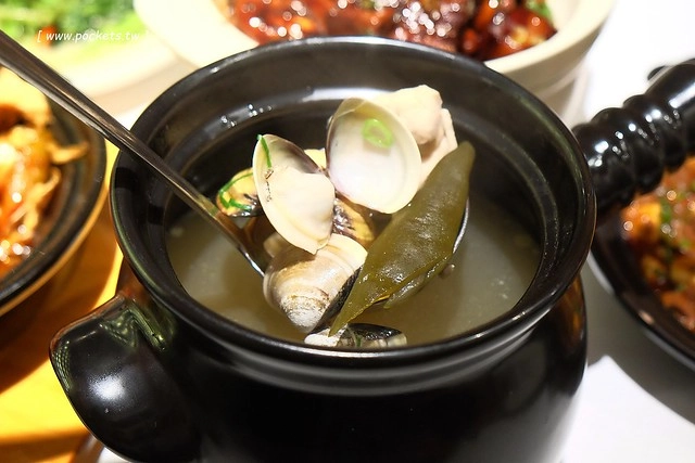 時時香 Rice Bar｜瓦城旗下第六個新品牌，跨菜系中式料理色香味俱全，台中新光三越9樓美食新選擇 @飛天璇的口袋