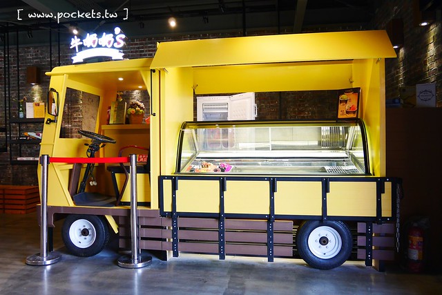 雲林崙背｜千巧谷牛樂園牧場：結合沙坑、餵魚、美食、牧場，適合親子旅遊的地點 @飛天璇的口袋