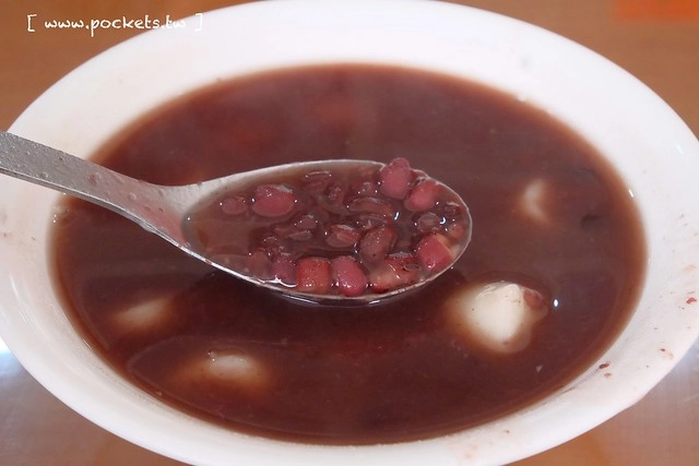 台中北屯｜翔記湯圓餛飩．大顆飽滿的湯圓，甜的鹹的都吃的到 @飛天璇的口袋