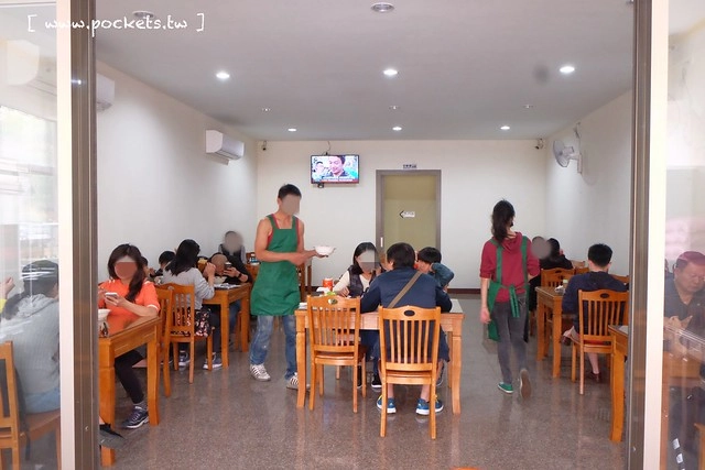 台中北屯｜翔記湯圓餛飩．大顆飽滿的湯圓，甜的鹹的都吃的到 @飛天璇的口袋
