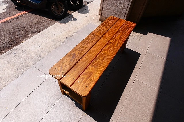 喫茶小舖┃台中北區美食：文青風新產品”哞”4月下旬全省門市同步販售，結合小農牧場契作鳳西紅鮮乳，超復古的”火金姑來喫茶”杯杯也將推出 @飛天璇的口袋