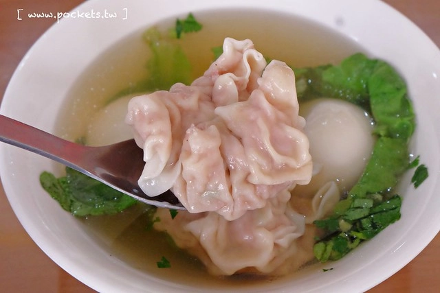 台中北屯｜翔記湯圓餛飩．大顆飽滿的湯圓，甜的鹹的都吃的到 @飛天璇的口袋