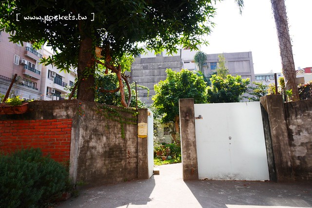 Yokoneco松鼠食堂．リスの食堂┃台中西區美食：只接受FB預約的隱密餐廳，結合花藝和美食，餐點走的是家常味 @飛天璇的口袋