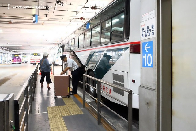 日本三重｜三井outlet park爵士之夢長島．如何從名古屋榮町搭巴士到三重三井Outlet？ @飛天璇的口袋