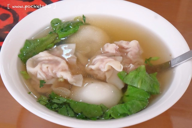 台中北屯｜翔記湯圓餛飩．大顆飽滿的湯圓，甜的鹹的都吃的到 @飛天璇的口袋