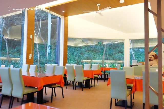 台中新社｜桃李河畔．新社著名景觀餐廳，浪漫森林玻璃屋 @飛天璇的口袋