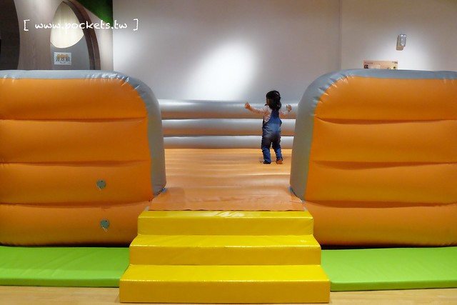 Hide&Seek嘻遊聚親子餐廳┃台中西屯美食：使用德國HABA頂級無毒遊具，沙坑、球池、溜滑梯&hellip;讓小孩子賴著不走的遊戲天堂，餐點的表現也不錯 @飛天璇的口袋