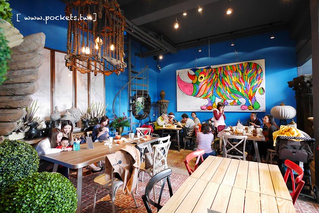 Q Garden Cafe｜有如置身南歐花園的浪漫氛圍，集合早午餐、咖啡、披薩和進口傢俱花器，彰化超漂亮IG打卡新景點(已停業) @飛天璇的口袋