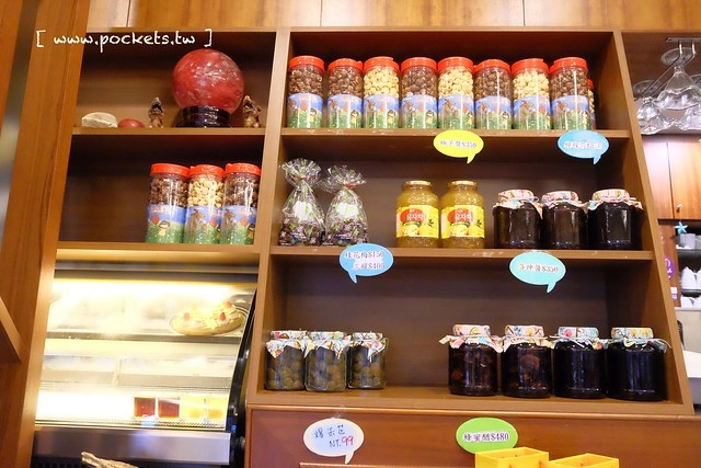 台中新社｜桃李河畔．新社著名景觀餐廳，浪漫森林玻璃屋 @飛天璇的口袋