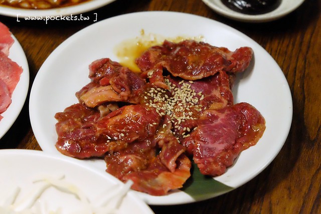 日本愛知｜味和居 Sakaehorumon．名古屋啤酒無限暢飲，榮町高CP值的燒肉店 @飛天璇的口袋