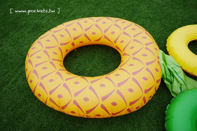 HAO YU 好悠咖啡｜田中超夯的IG打卡熱門景點，可愛又夢幻的彩虹貨櫃屋咖啡，喝下午茶遛小孩的好地方(已歇業) @飛天璇的口袋