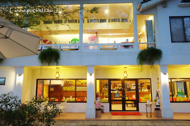 台中新社｜桃李河畔．新社著名景觀餐廳，浪漫森林玻璃屋 @飛天璇的口袋