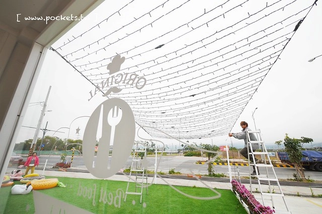 HAO YU 好悠咖啡｜田中超夯的IG打卡熱門景點，可愛又夢幻的彩虹貨櫃屋咖啡，喝下午茶遛小孩的好地方(已歇業) @飛天璇的口袋