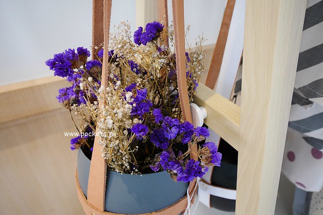 台中西屯｜Ivette cafe，座落於秋紅谷公園旁的貴婦級早午餐店，Tiffany藍的裝潢環境明亮 @飛天璇的口袋