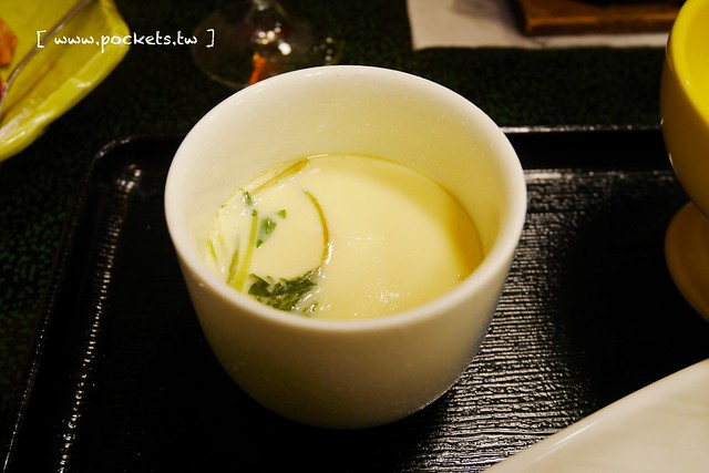 內田屋旅館．Uchidaya┃福島住宿推薦：擁有140年歷史的老旅館，位於圓藏寺旁邊，一泊二食+露天風呂，飯店備有免費wifi，老闆娘服務親切 @飛天璇的口袋