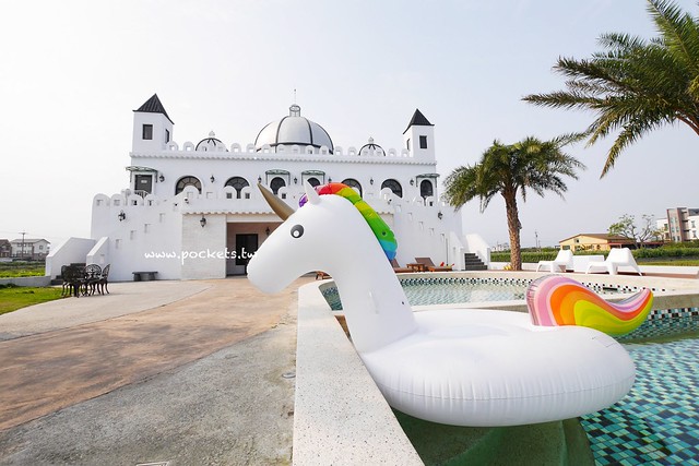 埃及白宮┃宜蘭親子民宿：溜滑梯主題套房，還有游泳池、電動車、下午茶和豐盛早餐，一入住就賴著不想走的小孩天堂 @飛天璇的口袋