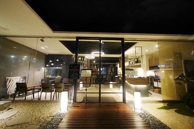 牧沐苑精緻麻辣火鍋┃台中西屯美食：麻辣火鍋中的精品店，美國Prime牛肉、澳洲M9和牛、各式生猛海鮮、專業吃法壽喜燒新上市！ @飛天璇的口袋