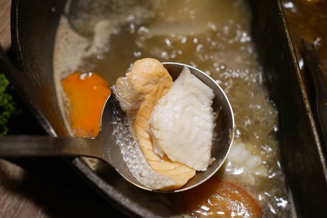 牧沐苑精緻麻辣火鍋┃台中西屯美食：麻辣火鍋中的精品店，美國Prime牛肉、澳洲M9和牛、各式生猛海鮮、專業吃法壽喜燒新上市！ @飛天璇的口袋