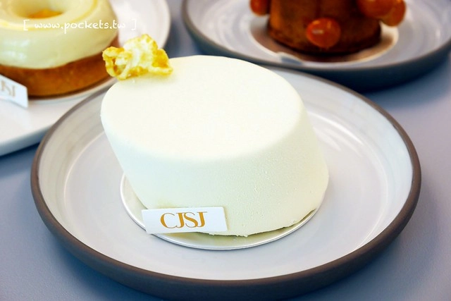 台中西區｜CJSJ法式甜點概念店．法國甜點米其林師傅領軍，草悟道散步美食 @飛天璇的口袋