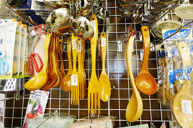 僑俐瓷器┃彰化餐具批發：$39元起！日本有田燒、瓷窯、輕量瓷、砂鍋、骨瓷杯、木餐盤、鍋碗瓢盆、下午茶具、禮盒、日本櫻花杯都有&hellip;讓人失心瘋的好地方！ @飛天璇的口袋