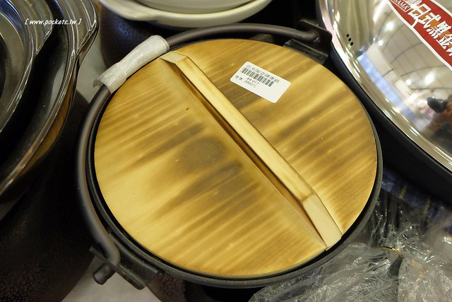 僑俐瓷器┃彰化餐具批發：$39元起！日本有田燒、瓷窯、輕量瓷、砂鍋、骨瓷杯、木餐盤、鍋碗瓢盆、下午茶具、禮盒、日本櫻花杯都有&hellip;讓人失心瘋的好地方！ @飛天璇的口袋